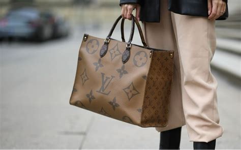 cuanto vale un bolso de louis vuitton|bolsa de marca louis vuitton.